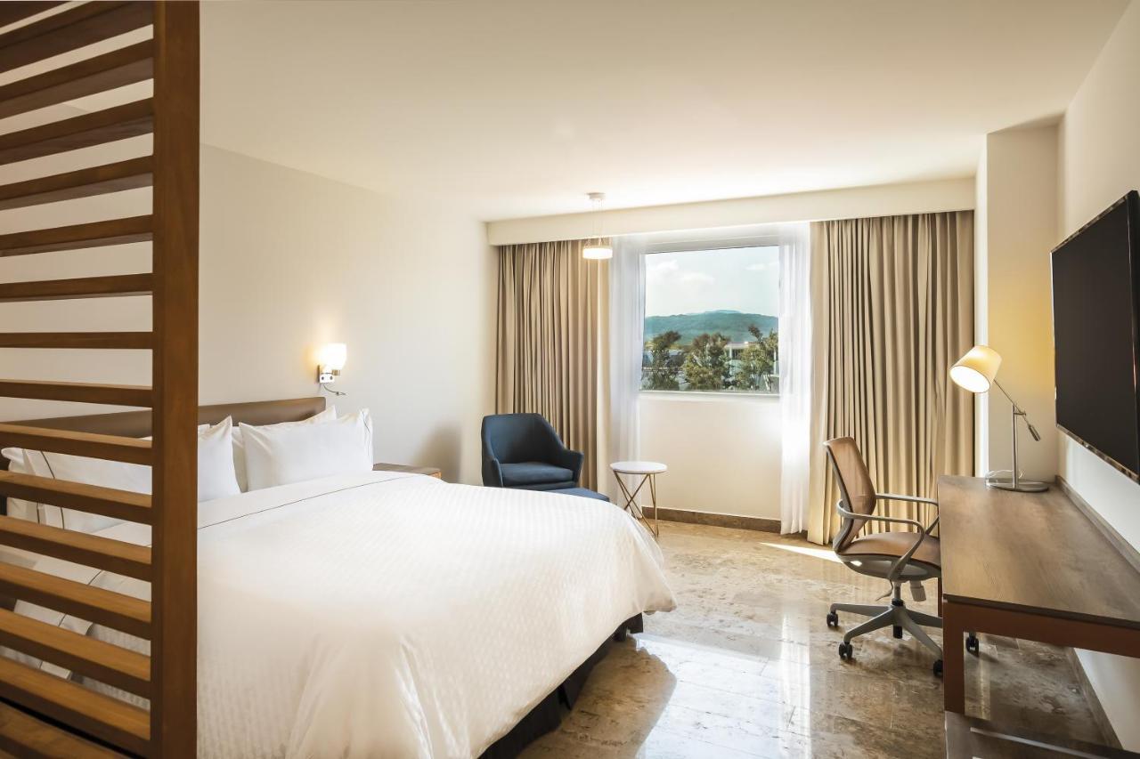 Fiesta Inn Guadalajara Periferico Poniente Zapopan Eksteriør bilde