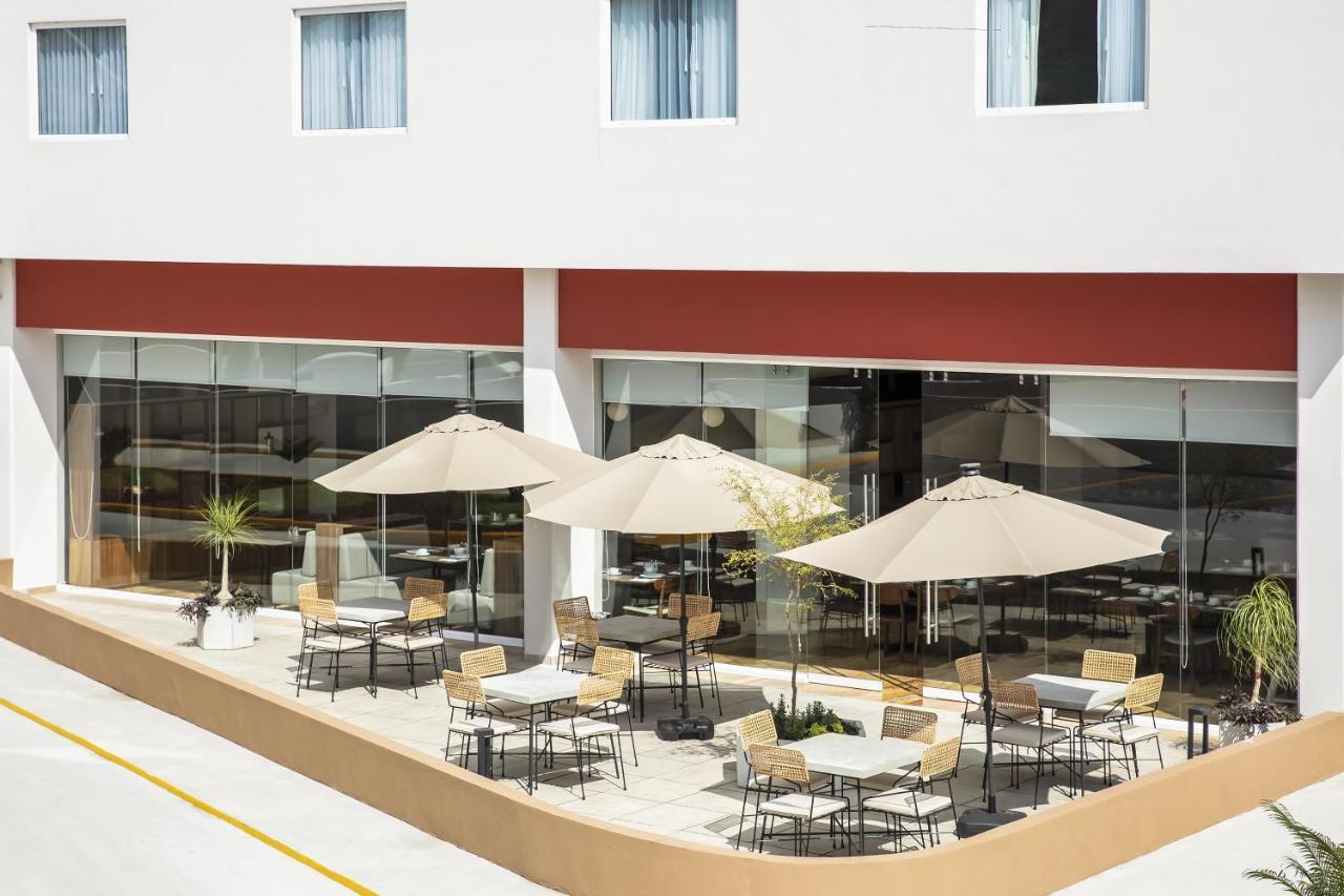 Fiesta Inn Guadalajara Periferico Poniente Zapopan Eksteriør bilde